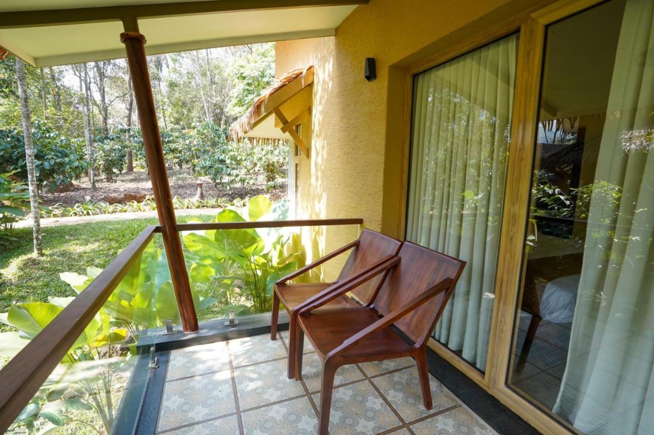 Maple Ash Resort Витири Екстериор снимка